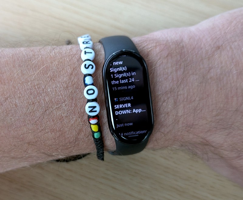 SIGNL4 Notification on Fitness Band